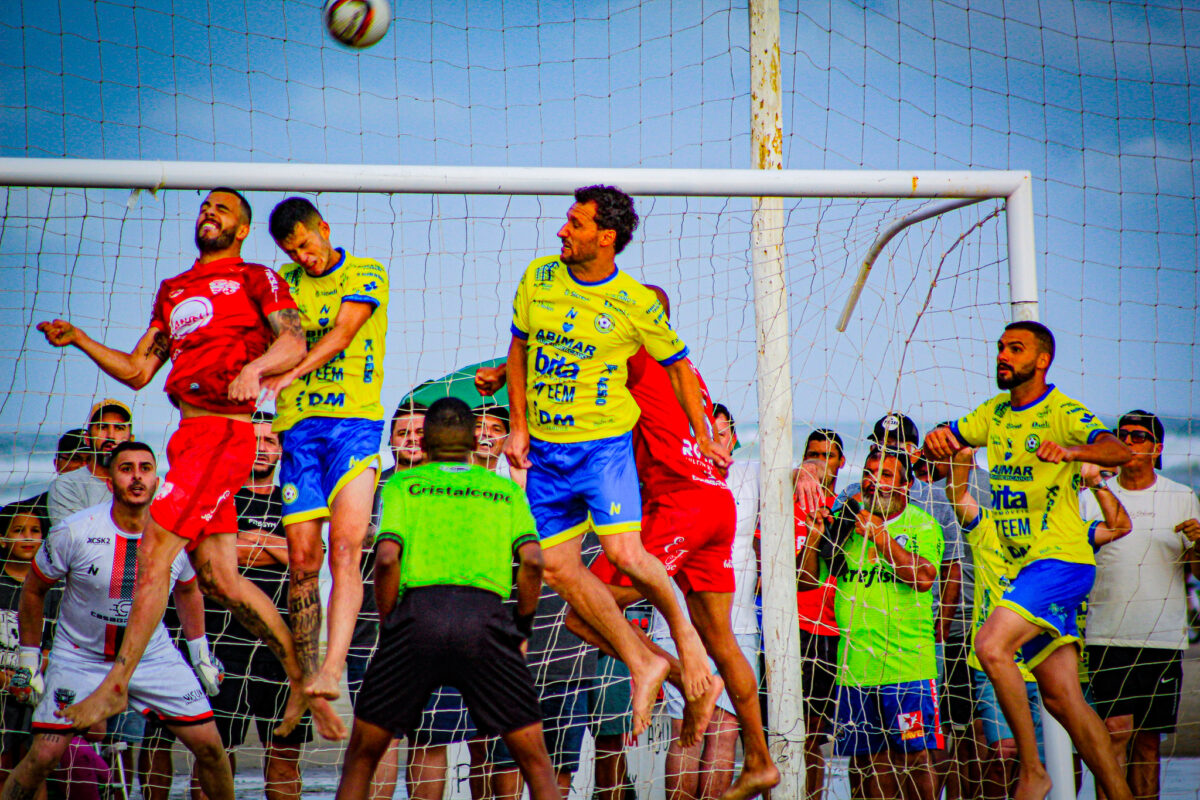 Bruno Frigo marca golaço no regional de areia 2 Bruno Frigo marca golaço no regional de areia