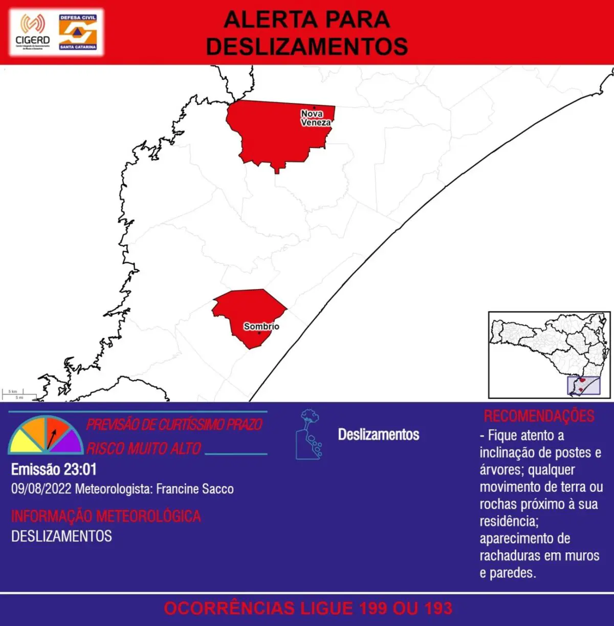 Moradores desalojados e risco de deslizamento