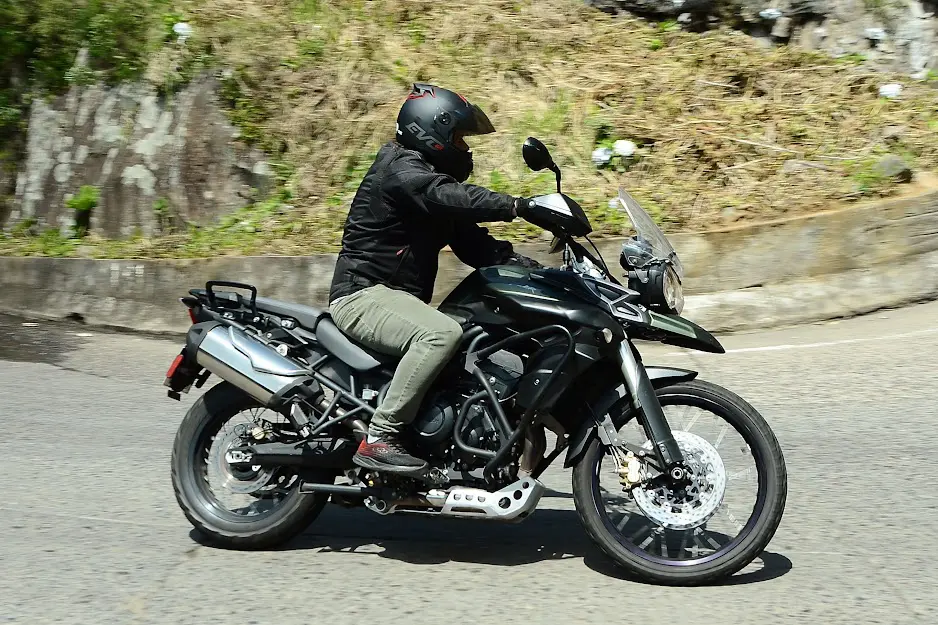 Usar óleo de motor incorreto causa problemas sérios a moto