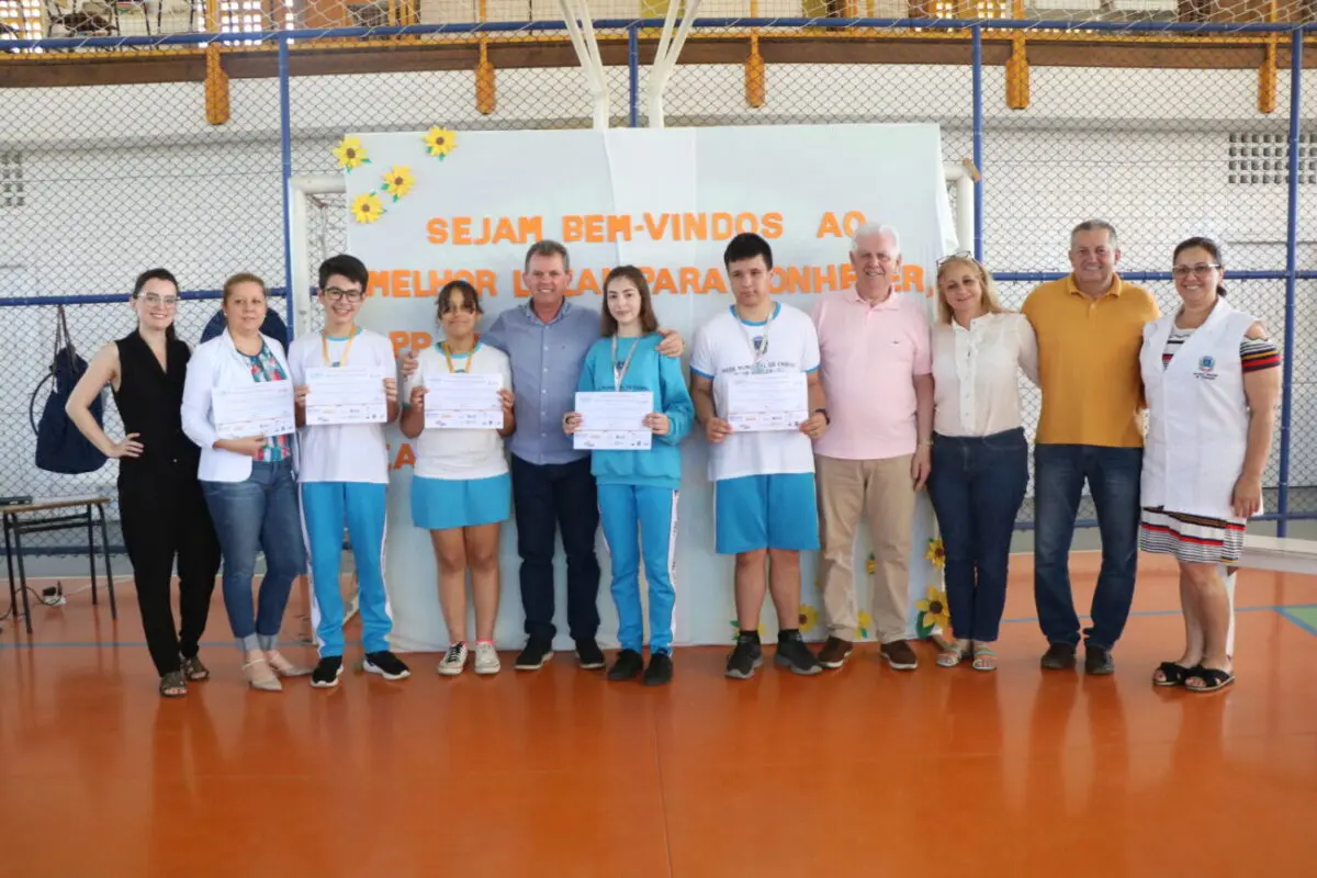 Estudantes de Nova Veneza são premiados na Olimpíada Brasileira de Astronomia