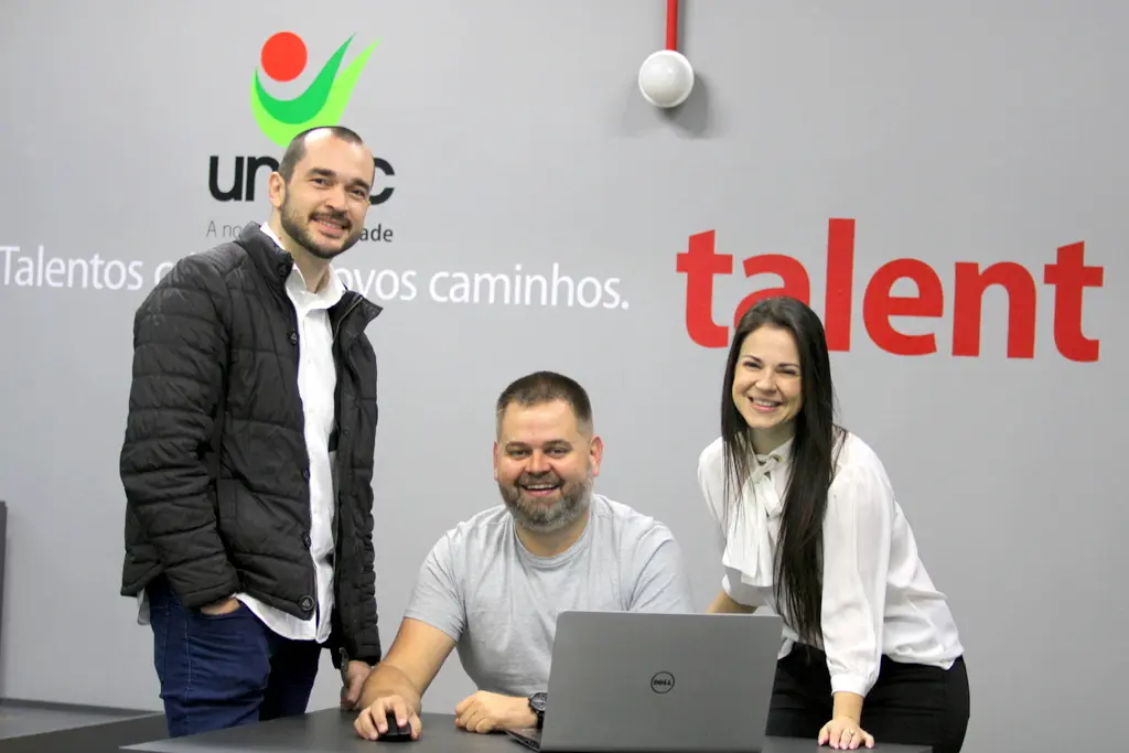 Startup incubada na Unesc lança primeira criptomoeda de Criciúma