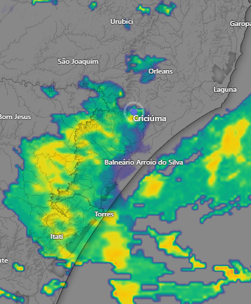 Ciclone provoca chuva intensa e alagamentos em Nova Veneza