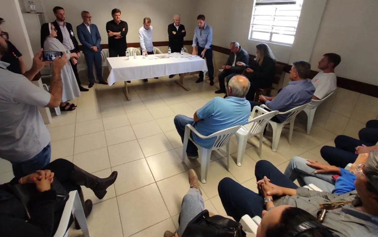 Aparelhos de raio X são entregues oficialmente para o Hospital São Marcos