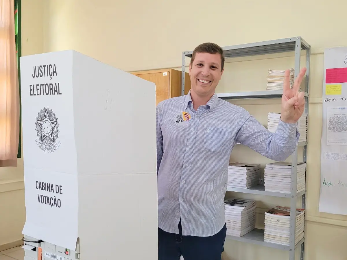 Aroldo Frigo Junior fica suplente de deputado estadual, mas mantém o foco na carreira política