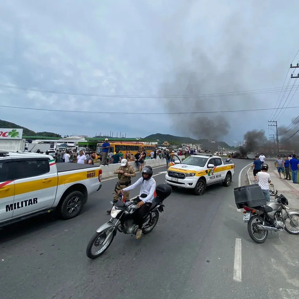 Justiça determina liberação de rodovias estaduais bloqueadas por manifestantes