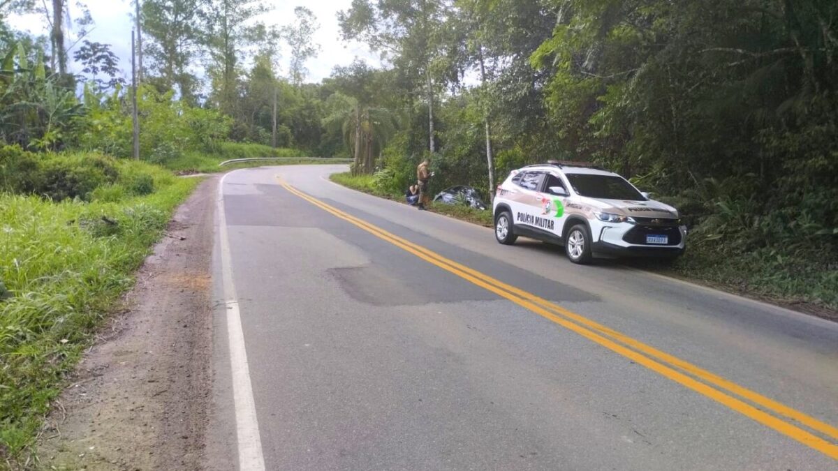 Trânsito: mais uma saída de pista é registrada no Caravaggio 4 Trânsito: mais uma saída de pista é registrada no Caravaggio