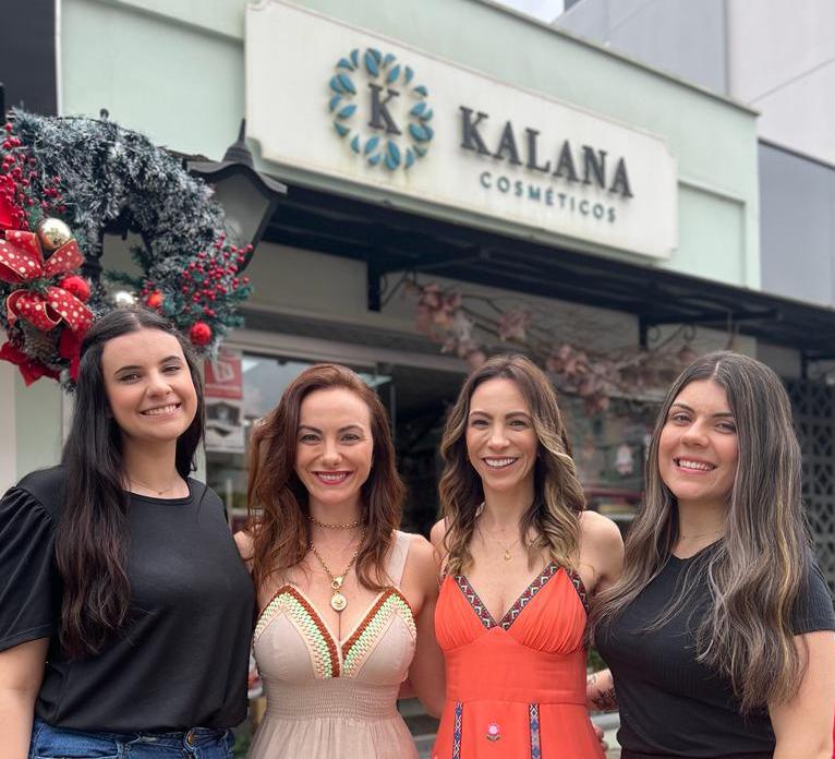 Loja Kalana comemora 6 anos em Nova Veneza com sorteios e corte de bolo 8 Loja Kalana comemora 6 anos em Nova Veneza com sorteios e corte de bolo