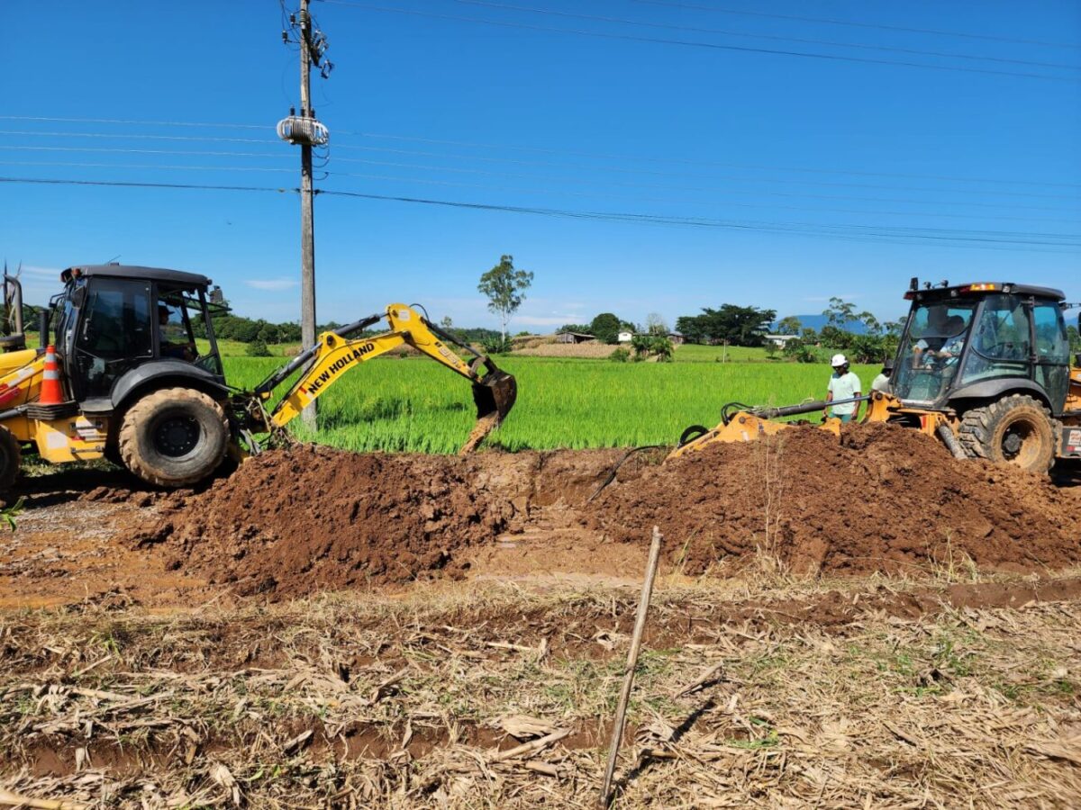 Economize água: novo rompimento de adutora irá prejudicar abastecimento na região 1 Economize água: novo rompimento de adutora irá prejudicar abastecimento na região