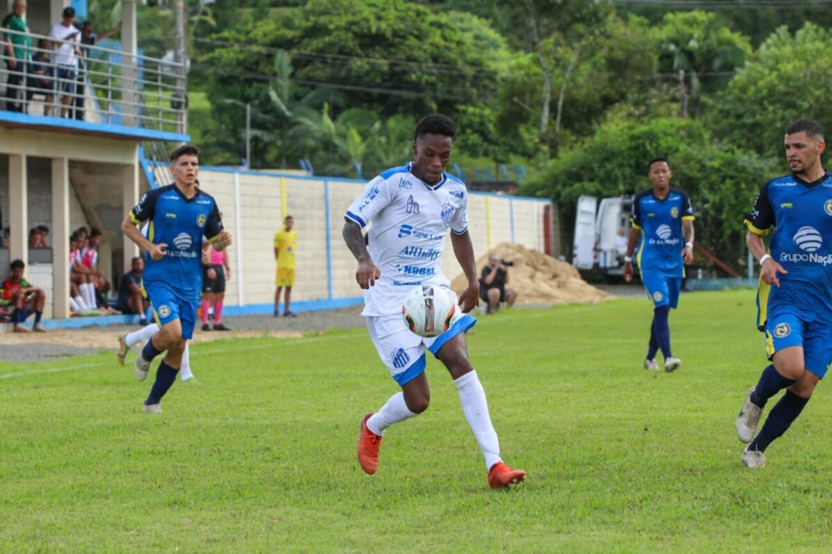 Caravaggio inicia o Catarinense Sub-20 com derrota 1 Caravaggio inicia o Catarinense Sub-20 com derrota