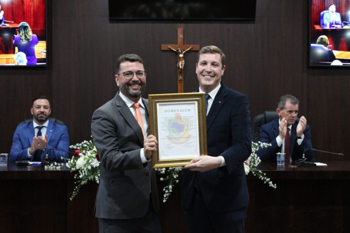 Sessão solene celebra os 20 anos da Associação "Circolo Vicentino di Nova Veneza e Regione" 5 Sessão solene celebra os 20 anos da Associação "Circolo Vicentino di Nova Veneza e Regione"
