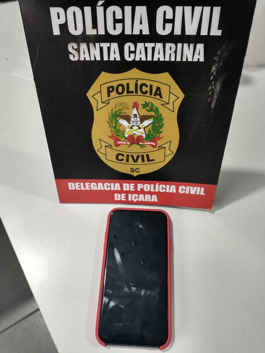 Polícia Civil apreende celular de suspeito de divulgar desinformação sobre ataques em escolas de Içara