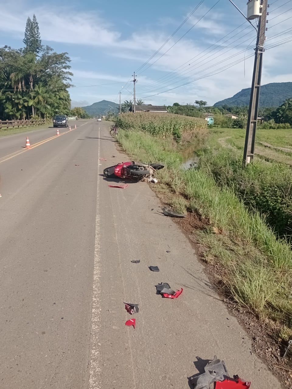 Acidente com motocicletas em Nova Veneza deixa um gravemente ferido e outro com lesões leves 1 Acidente com motocicletas em Nova Veneza deixa um gravemente ferido e outro com lesões leves