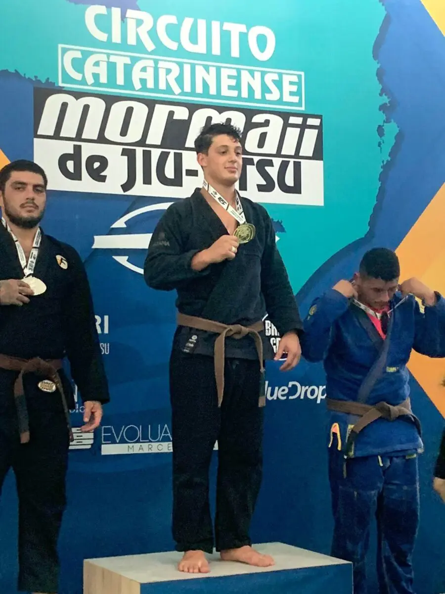 Atleta do Caravaggio se destaca no jiu-jítsu: Willian Colombo Policarpi tem se destacado em competições de alto nível