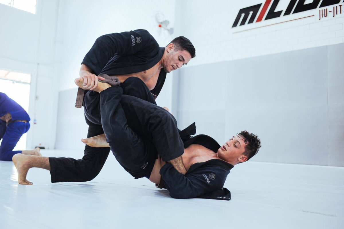 Atleta do Caravaggio se destaca no jiu-jítsu: Willian Colombo Policarpi tem se destacado em competições de alto nível 1 Atleta do Caravaggio se destaca no jiu-jítsu: Willian Colombo Policarpi tem se destacado em competições de alto nível