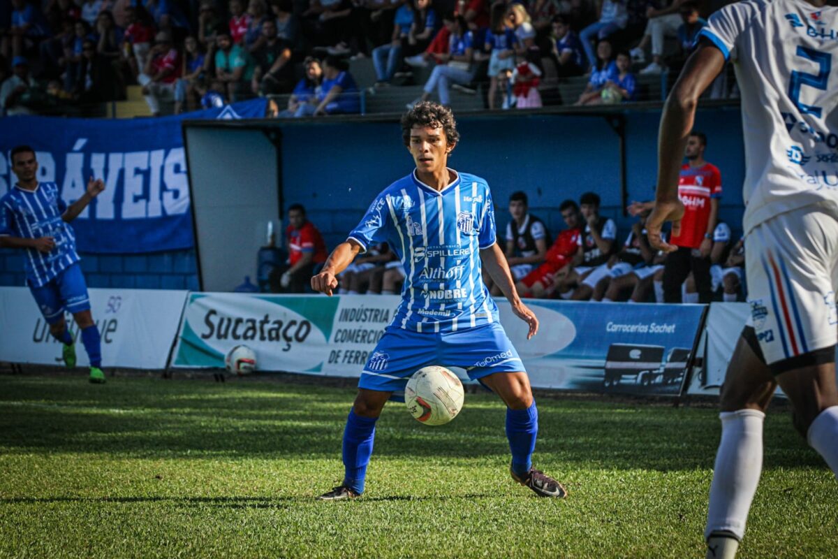 Caravaggio encerra participação no Catarinense Sub-20 1 Caravaggio encerra participação no Catarinense Sub-20