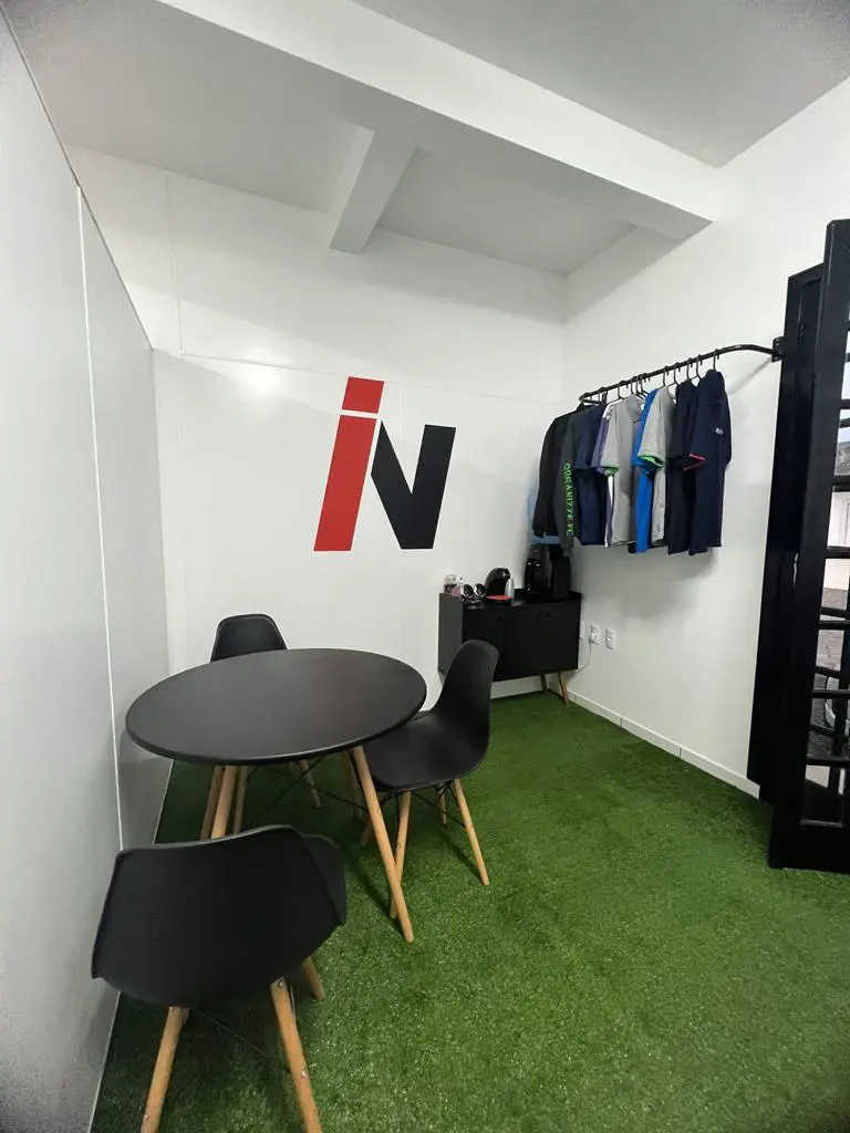 Inoovatex Uniformes inaugura loja física em Nova Veneza com variedade de uniformes esportivos e empresariais