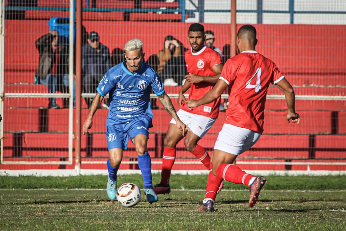 Caravaggio perde para o Inter de Lages