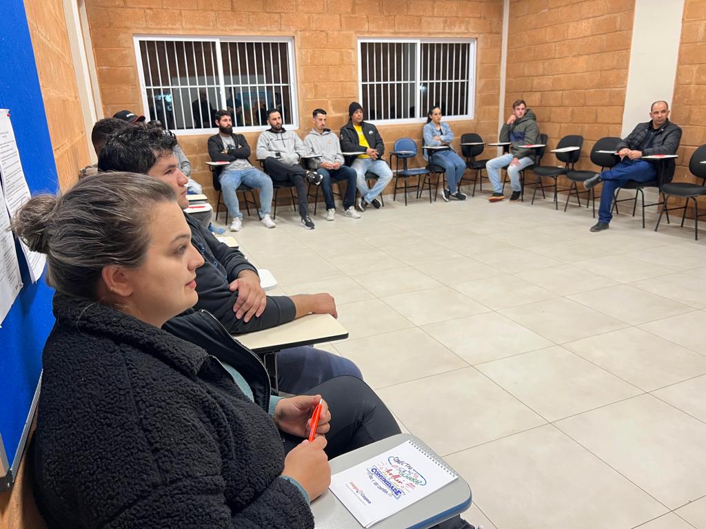 Coopera dá início aos cursos básicos de elétrica e mecânica para jovens 1 Coopera dá início aos cursos básicos de elétrica e mecânica para jovens