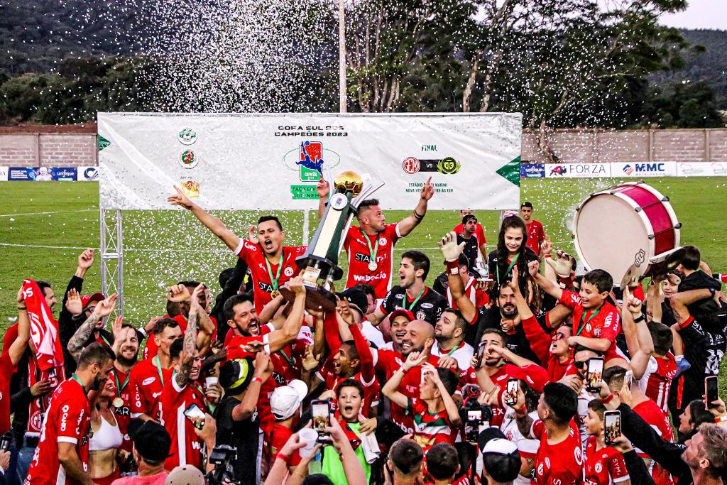Metropolitano inaugura sala de troféus nesta sexta-feira 1 Metropolitano inaugura sala de troféus nesta sexta-feira