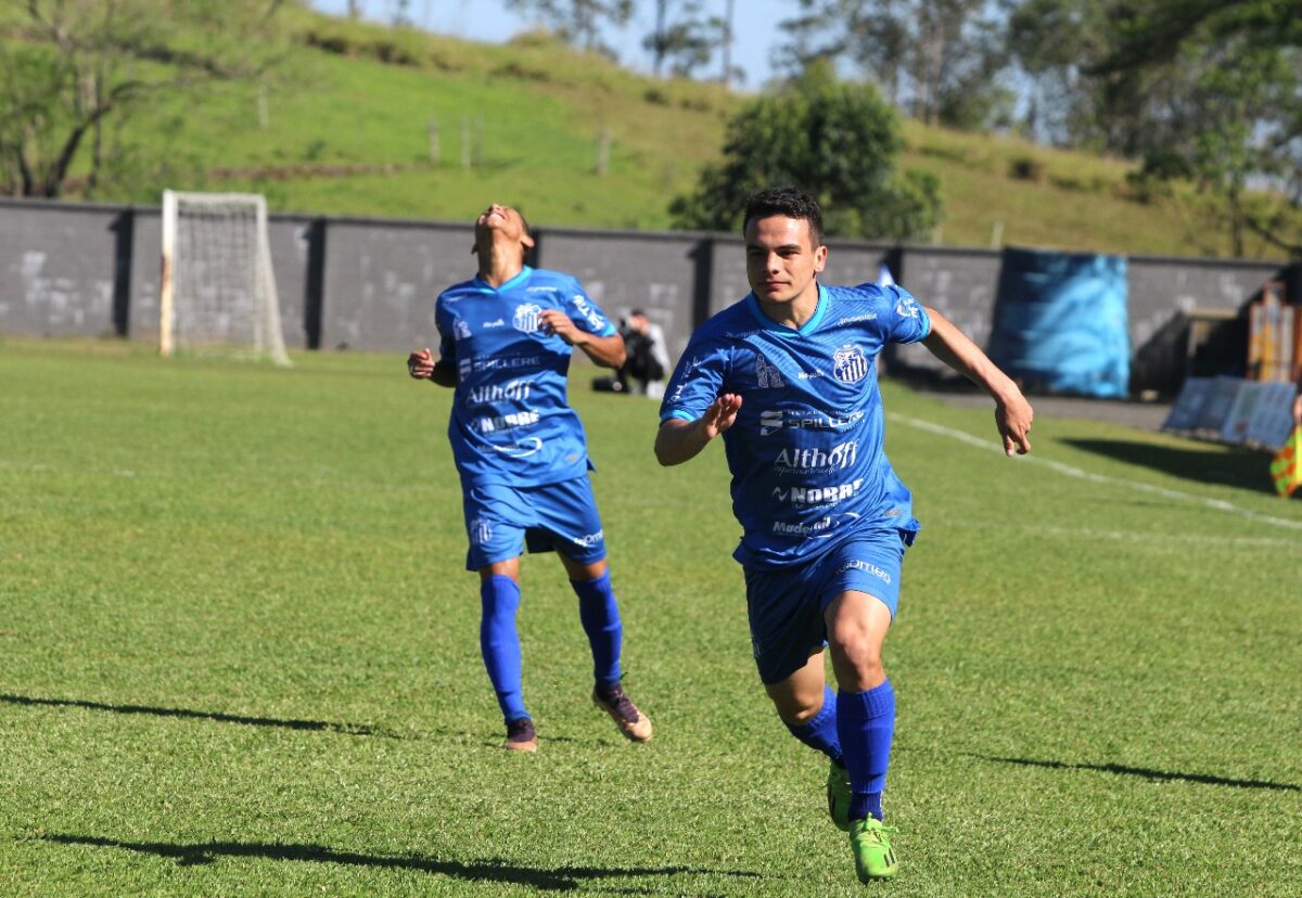 Caravaggio vence em estreia na Copa SC Sub-21 1 Caravaggio vence em estreia na Copa SC Sub-21