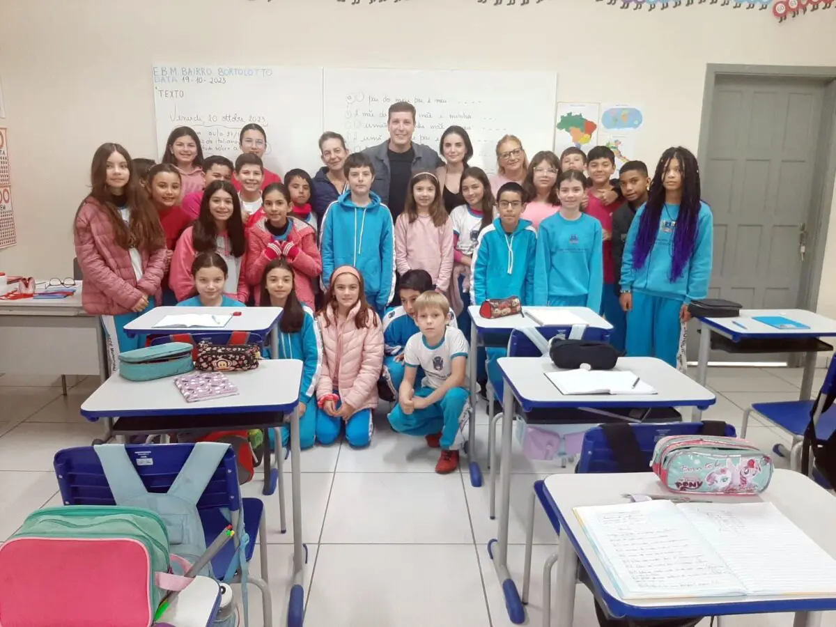 Aroldo Frigo Junior comemora a chegada da Semana da Língua Italiana às escolas municipais de Nova Veneza