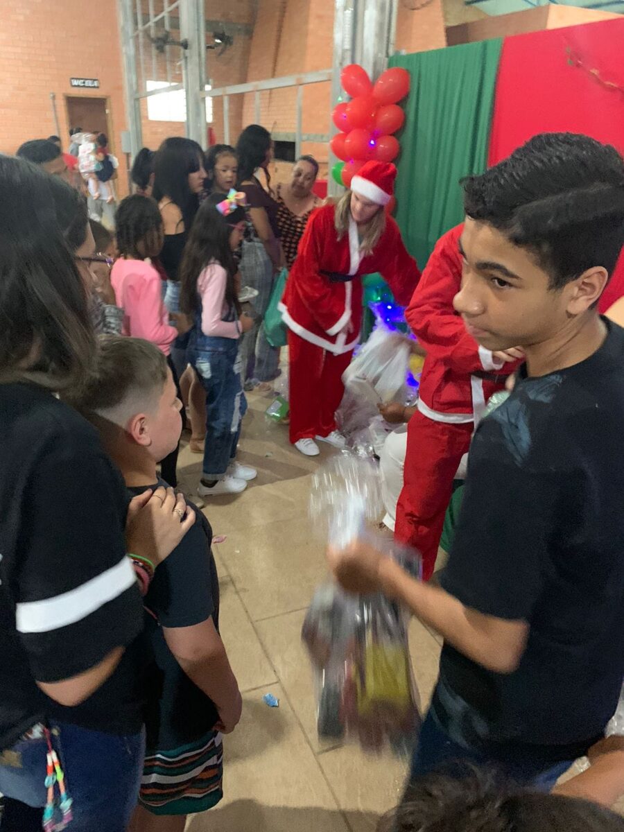 Organizadora pede colaboração para garantir o sucesso do 24° Natal Feliz do Bairro Bortolotto 5 Organizadora pede colaboração para garantir o sucesso do 24° Natal Feliz do Bairro Bortolotto