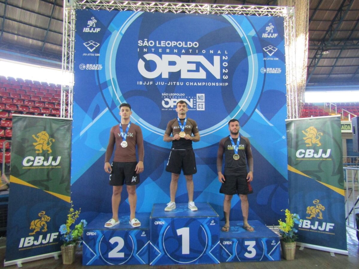 Equipe Milioli Jiu-jítsu brilha na Copa Amesc e conquista o primeiro lugar geral 2 Equipe Milioli Jiu-jítsu brilha na Copa Amesc e conquista o primeiro lugar geral