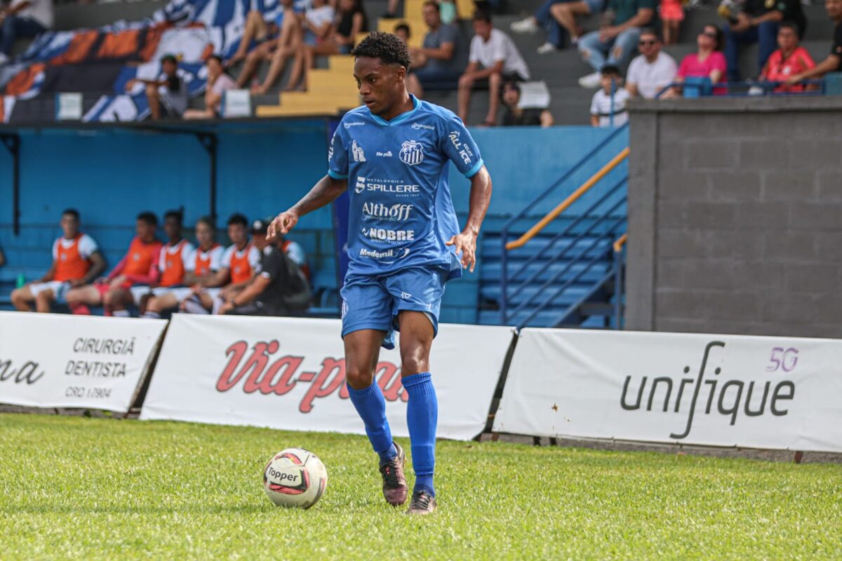 Caravaggio sai atrás na busca pela decisão da Copa SC Sub-21 3 Caravaggio sai atrás na busca pela decisão da Copa SC Sub-21