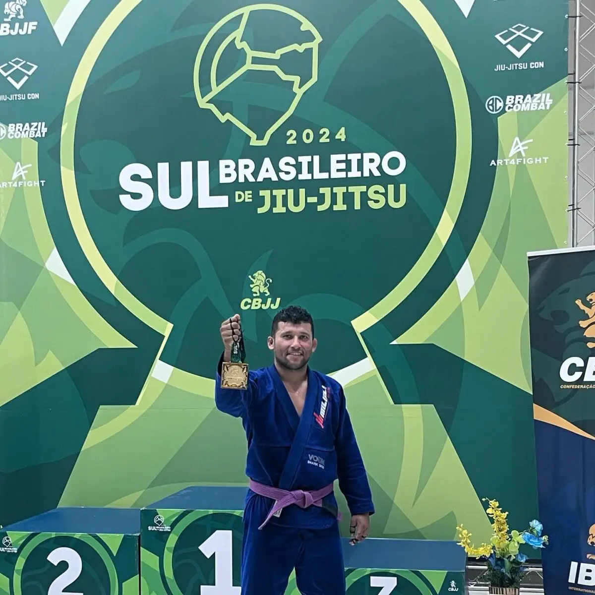 Atleta de Nova Veneza conquista o primeiro lugar no Sul-Brasileiro de jiu-jitsu.