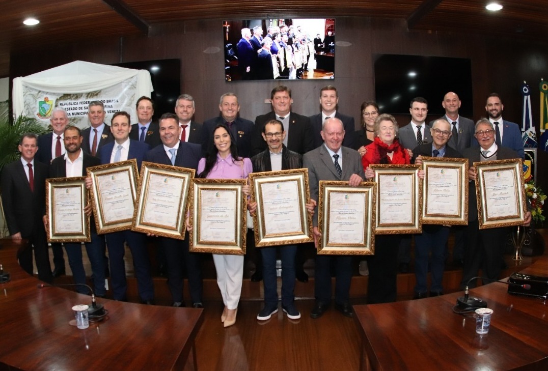 Câmara presta homenagem póstuma ao jornalista Silmar Vieira, Cidadão Honorário de Nova Veneza