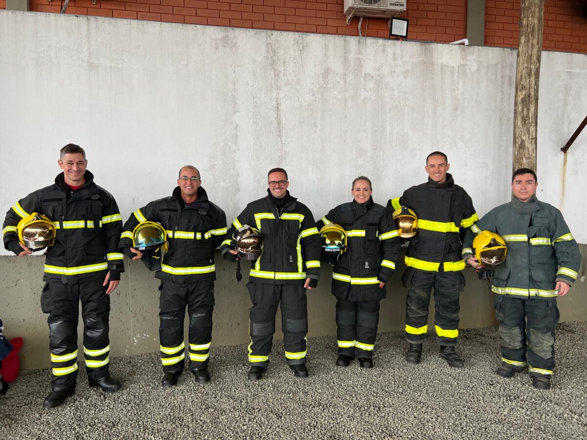 Bombeiros realizam treinamento estratégico voltado ao combate a incêndio 6 Bombeiros realizam treinamento estratégico voltado ao combate a incêndio
