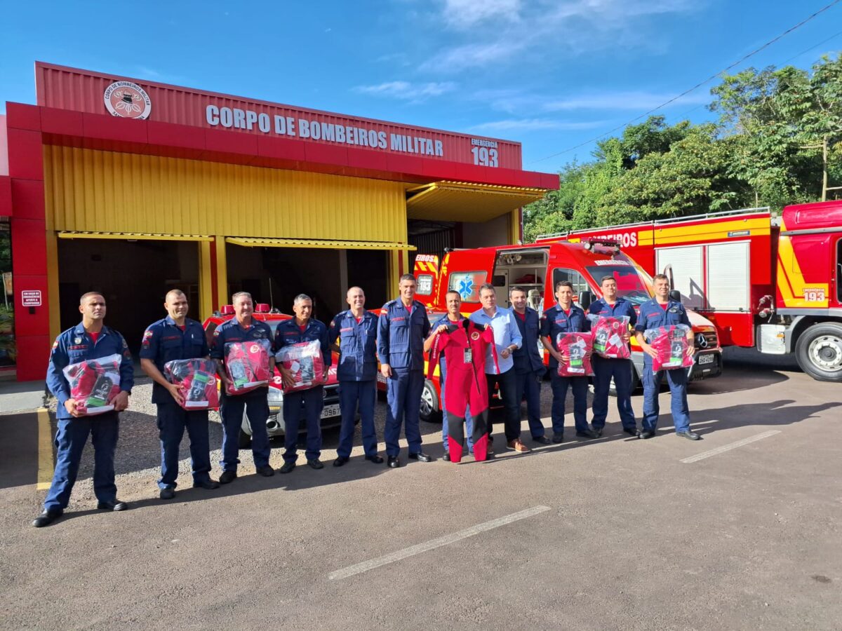 Deputado Minotto entrega equipamentos para Corpo de Bombeiros 2 Deputado Minotto entrega equipamentos para Corpo de Bombeiros