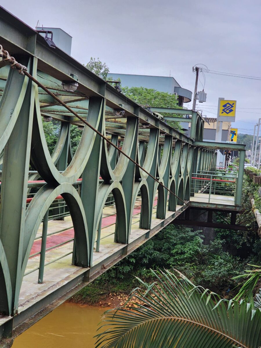 Evandro Gava defende a segurança da Ponte Dei Morosi em meio a debates sobre sua remoção