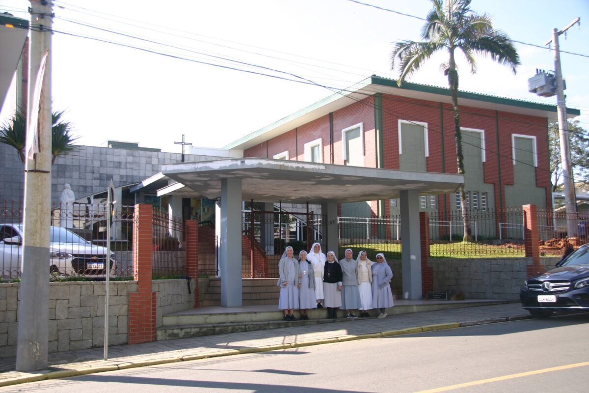 Congregação das Irmãs Beneditinas da Divina Providência Celebra 175 Anos de Fundação e XXVI Capítulo Geral em Nova Veneza 16 Congregação das Irmãs Beneditinas da Divina Providência Celebra 175 Anos de Fundação e XXVI Capítulo Geral em Nova Veneza