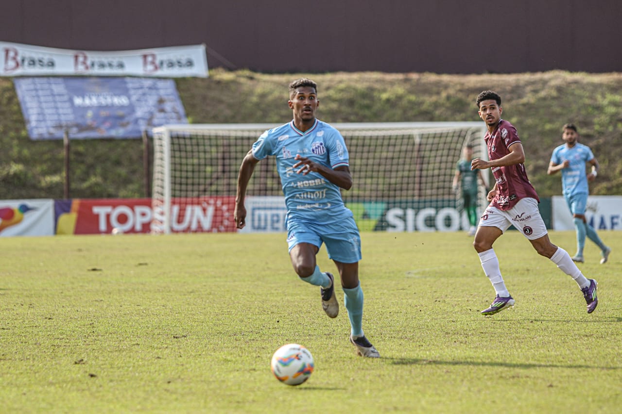 Caravaggio sai atrás na semifinal do Catarinense