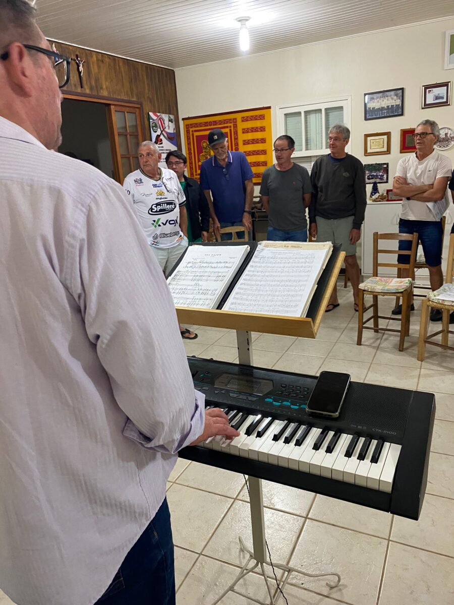 Coral Peregrinos da Montanha celebra 46 Anos de história e tradição Musical 4 Coral Peregrinos da Montanha celebra 46 Anos de história e tradição Musical