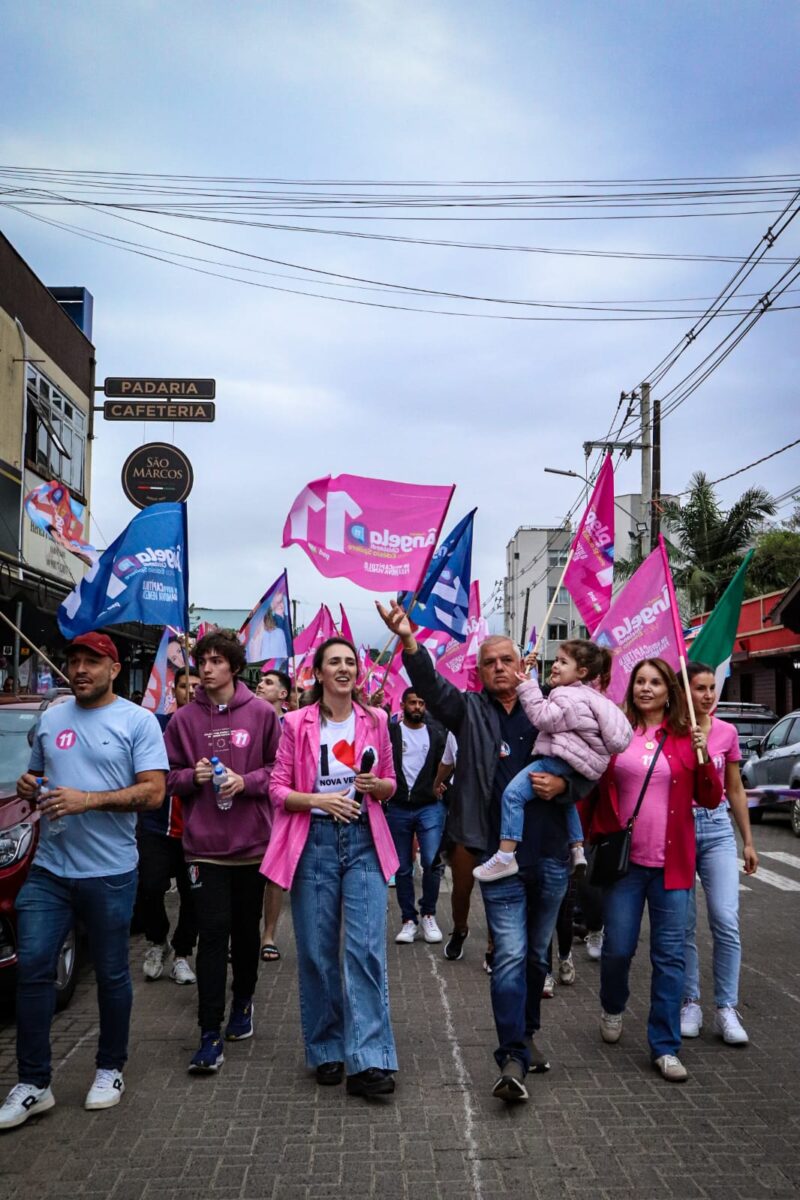Caminhada marca campanha da candidata a prefeita Ângela Ghislandi e vice Edesio Spilere em Nova Veneza 4 Caminhada marca campanha da candidata a prefeita Ângela Ghislandi e vice Edesio Spilere em Nova Veneza