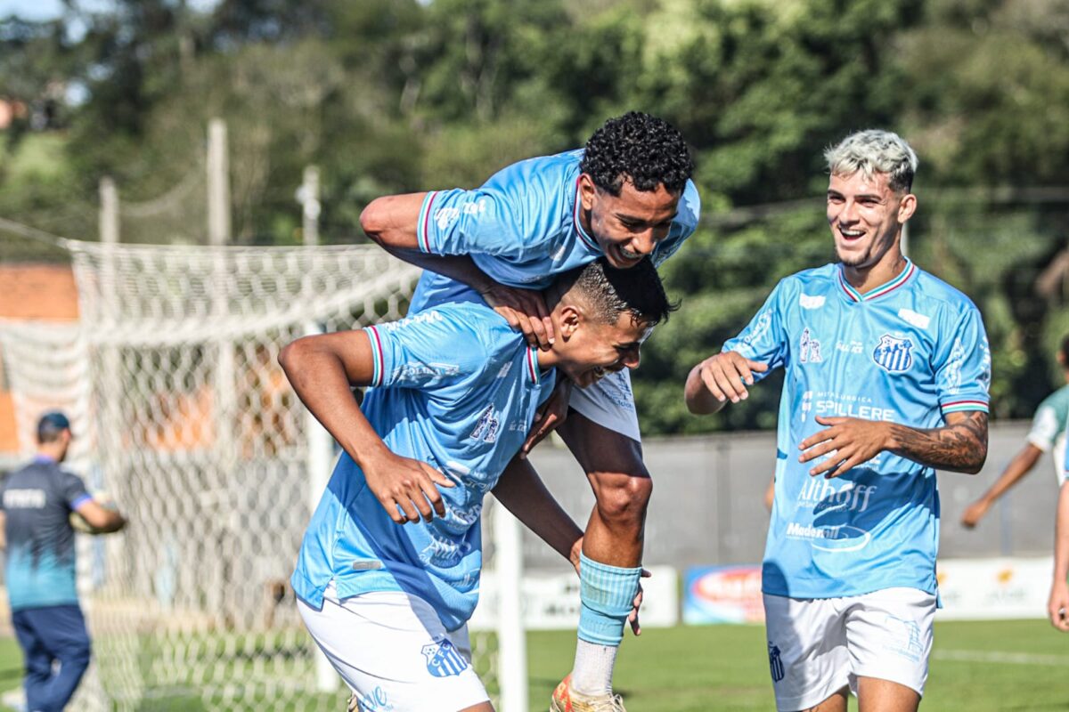 Caravaggio goleia o Metropolitano e se mantém na liderança da Copa SC Sub-21 6 Caravaggio goleia o Metropolitano e se mantém na liderança da Copa SC Sub-21