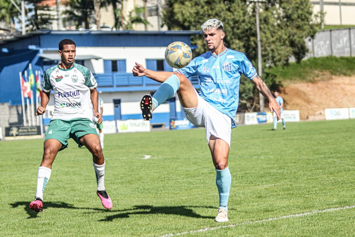 Caravaggio goleia o Metropolitano e se mantém na liderança da Copa SC Sub-21 3 Caravaggio goleia o Metropolitano e se mantém na liderança da Copa SC Sub-21