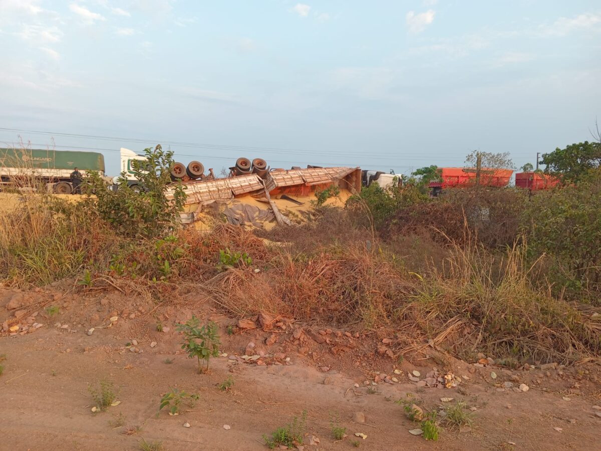 Caminhoneiro de Nova Veneza sofre grave acidente no nordeste e família organiza vaquinha para recuperação 1 Caminhoneiro de Nova Veneza sofre grave acidente no nordeste e família organiza vaquinha para recuperação