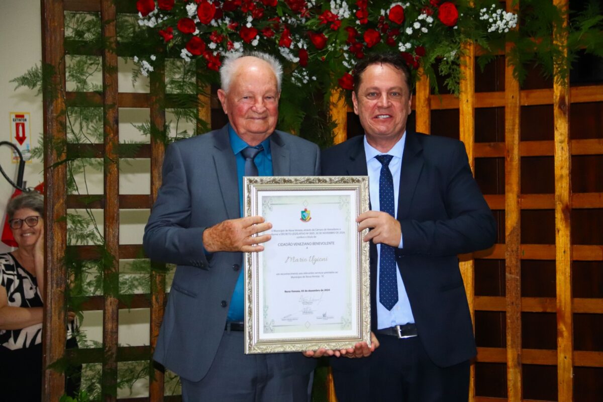 Nova Veneza reconhece cidadãos que contribuíram com o município em Sessão Solene 2 Nova Veneza reconhece cidadãos que contribuíram com o município em Sessão Solene