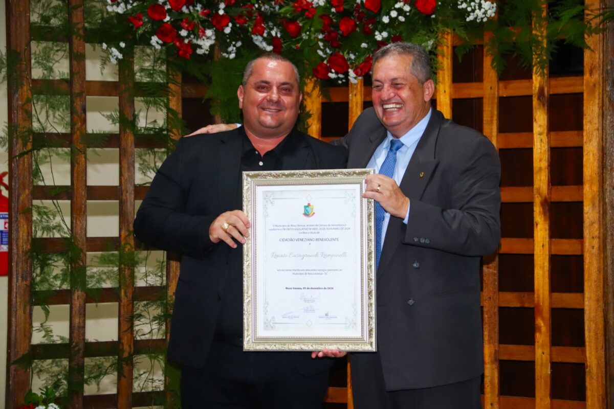 Nova Veneza reconhece cidadãos que contribuíram com o município em Sessão Solene 9 Nova Veneza reconhece cidadãos que contribuíram com o município em Sessão Solene